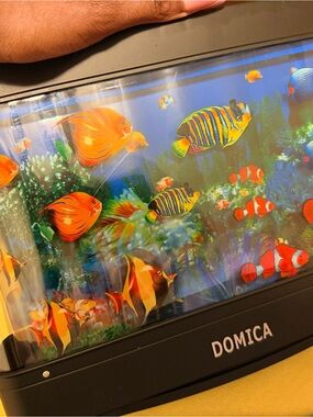 Plug in moving Sensory Orange & Multicolor Decorative Fish Tank Panel